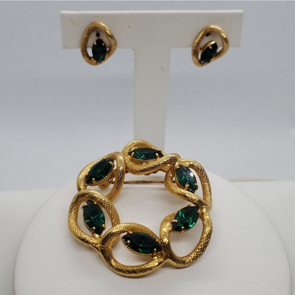 Vintage Gold & Green Brooch & Clip-On Earrings Set
